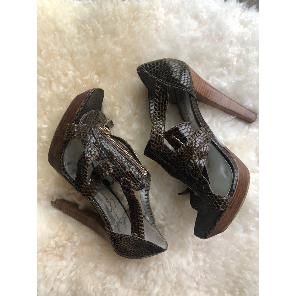 Jessica Simpson open toed pumps size 7.5